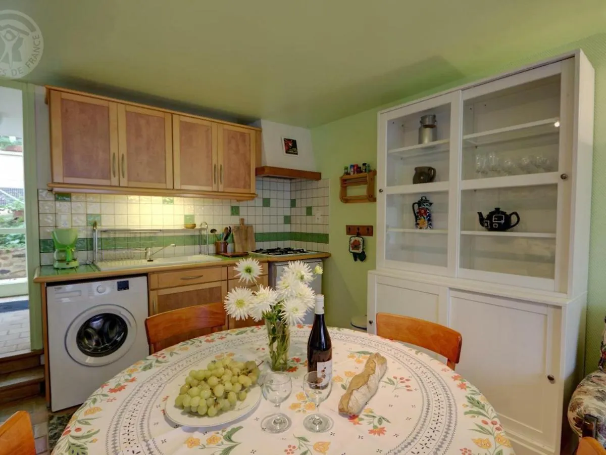 Holiday home Gite Renove Avec Terrasse, Parking Et Randonnees Proches - Calme Assure - Fr-1-496-201 Montagny