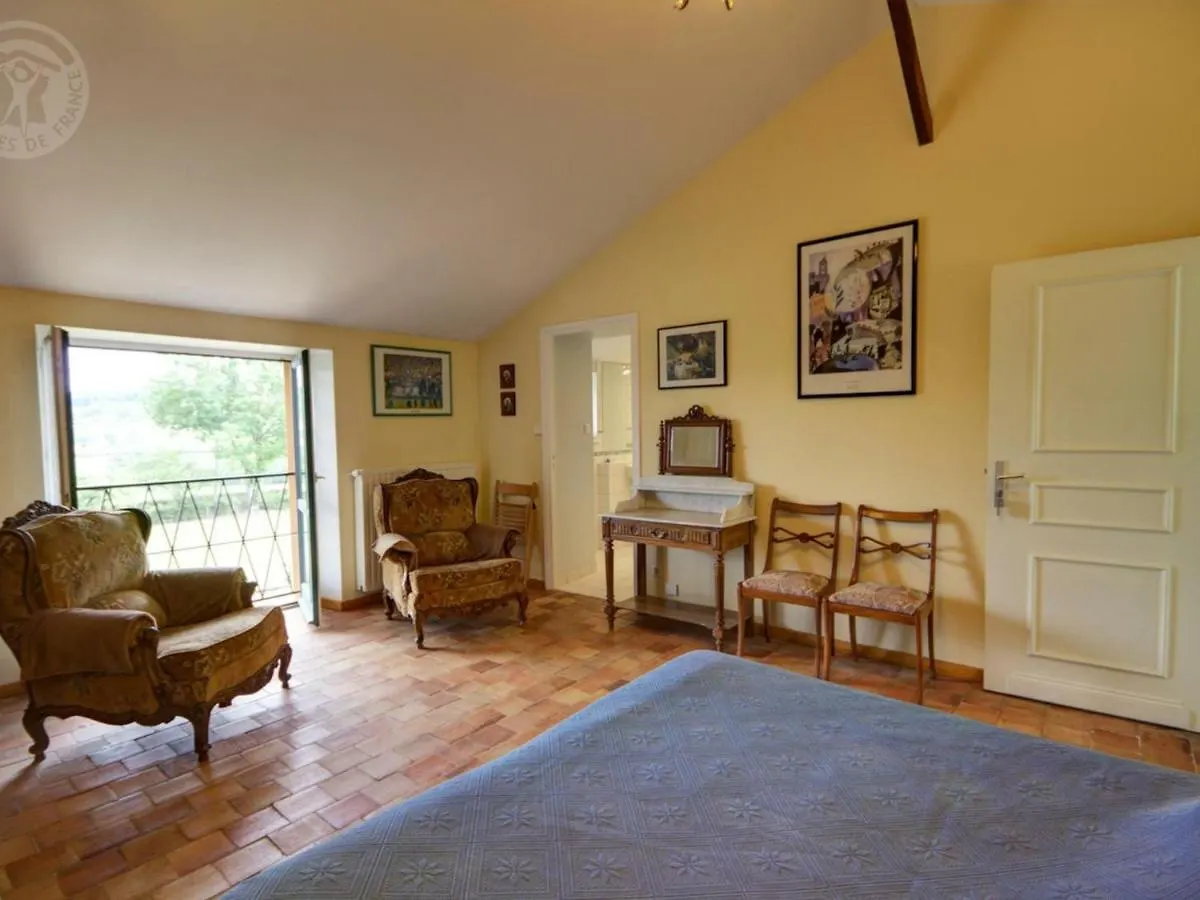 Gite Renove Avec Terrasse, Parking Et Randonnees Proches - Calme Assure - Fr-1-496-201 Montagny  Holiday home Montagny (Loire)